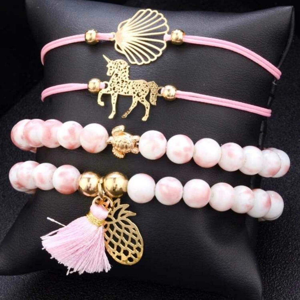 Cute Bracelet Set - Picture 2 of 6